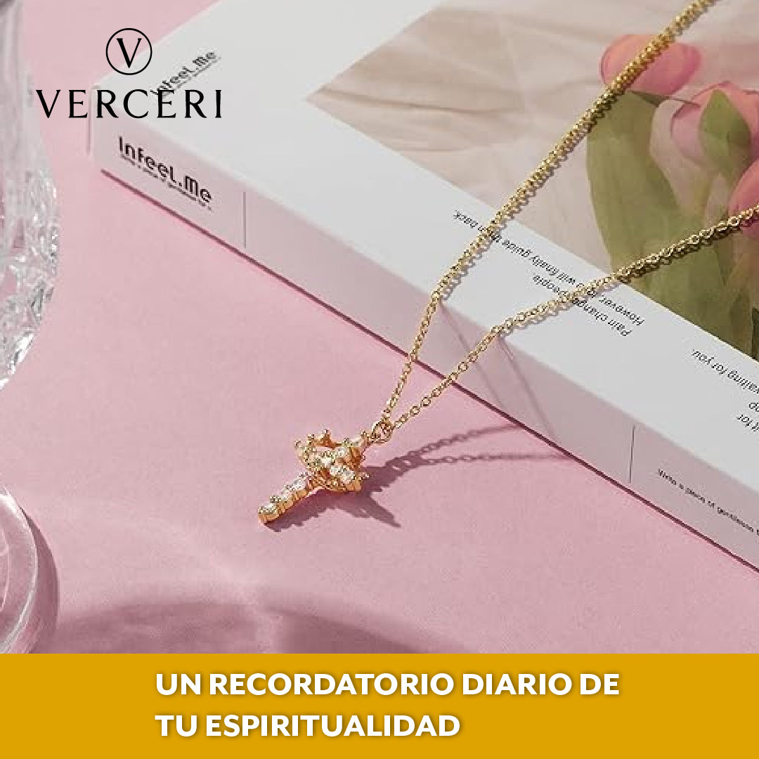 Verceri™ – Crown Cross Necklace: Símbolo de devoción y estilo